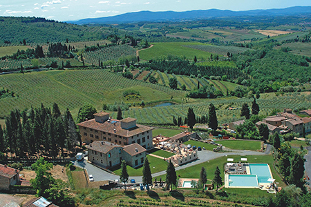 Nádherný pobyt v Toskánsku vo Villa San Filippo**** uprostred viníc so spa a raňajkami.
<p style=